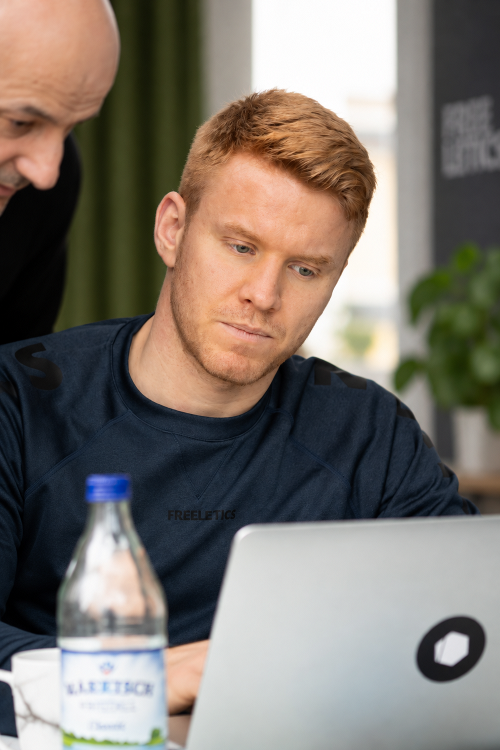 Friedrich Grott bei der Arbeit bei Freeletics