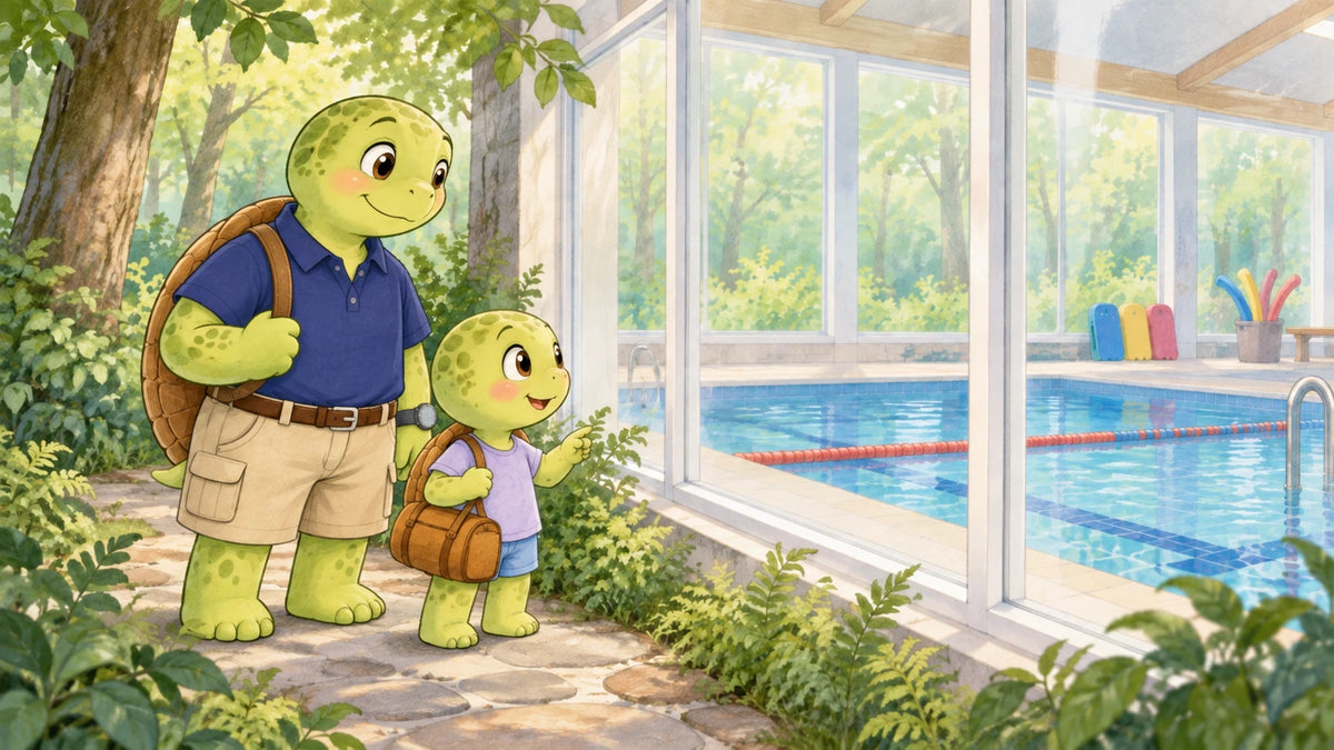 Mira und ihr Papa schauen gemeinsam durch das Fenster in die Schwimmhalle.